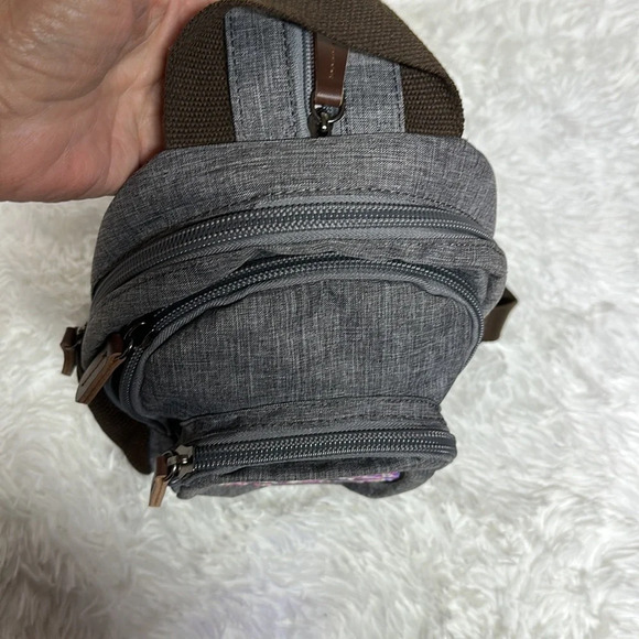 NWOT Small Canvas Backpack with Sequined Skull - Picture 2 of 12